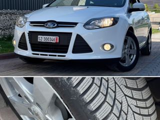 Ford Focus foto 18