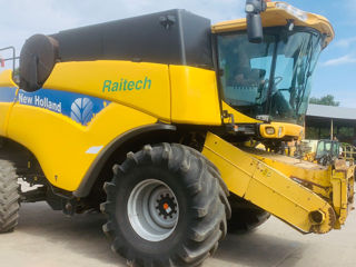 New Holland foto 1