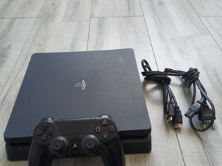 Sony PlayStation 4 slim foto 4