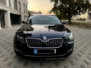 Skoda Superb foto 4