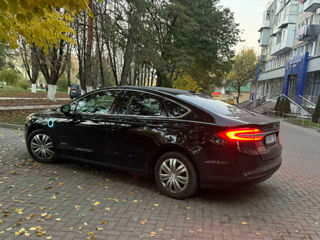 Ford Fusion foto 6