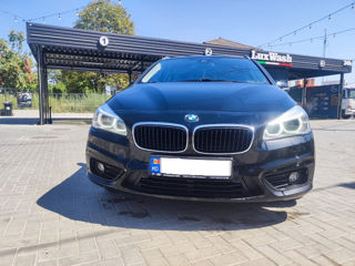 BMW 2 Series Active Tourer foto 1