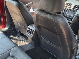 Volkswagen Passat foto 9