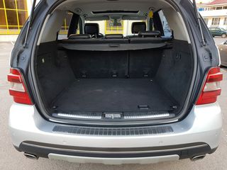 Mercedes ML Class foto 9