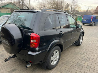 Toyota Rav 4 foto 8