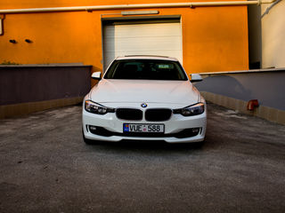 BMW 3 Series foto 4