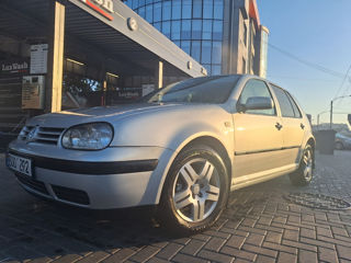 Volkswagen Golf foto 2