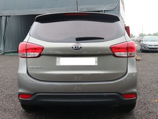 KIA Carens foto 2