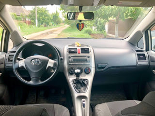 Toyota Auris foto 6