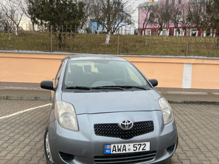 Toyota Yaris foto 3