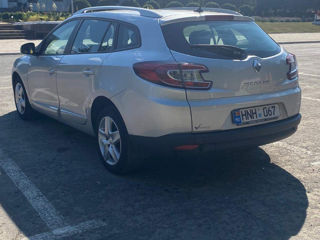 Renault Megane foto 4