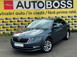 Skoda Octavia foto 1