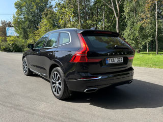 Volvo XC60 foto 4