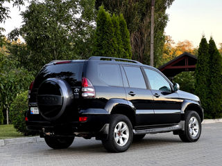 Toyota Land Cruiser Prado foto 6