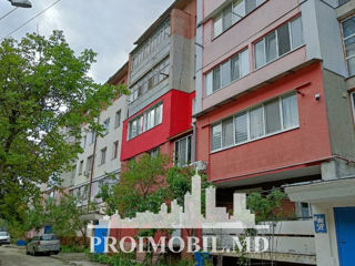 Apartament cu 2 camere, 57 m², Botanica, Chișinău foto 8