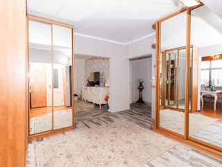 Apartament cu 3 camere, 90 m², Botanica, Chișinău foto 6