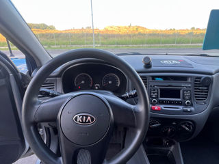 KIA Rio foto 6