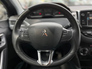 Peugeot 2008 foto 11