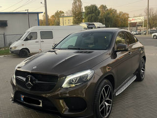 Mercedes GLE Coupe foto 1