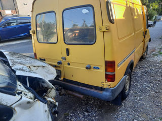 Ford Transit 1999 2.5 foto 2