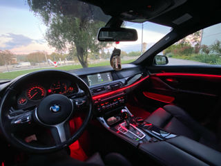 BMW 5 Series foto 8