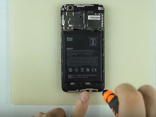 Xiaomi Mi Mix 2 Полетела зарядка? Приноси – исправим! Dacă telefonul tău nu se încărca, poate exista foto 1
