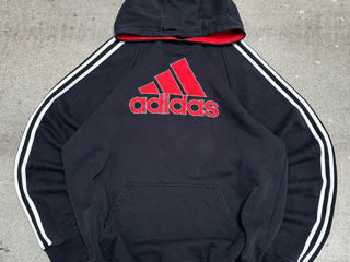 Hanorac adidas original mărimea S 600 lei