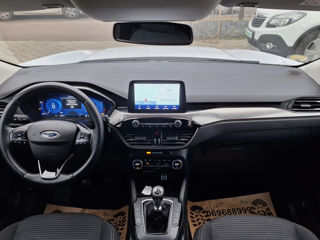 Ford Kuga foto 9