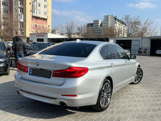 BMW 5 Series foto 5