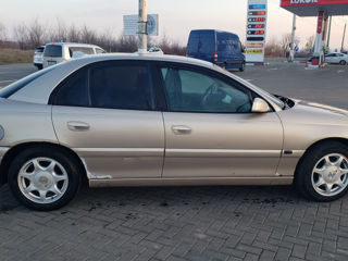 Opel Omega foto 7