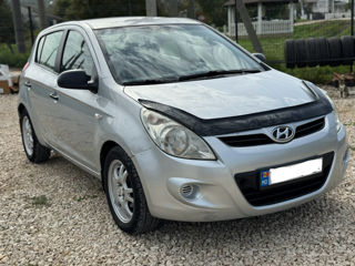 Hyundai i20 foto 2