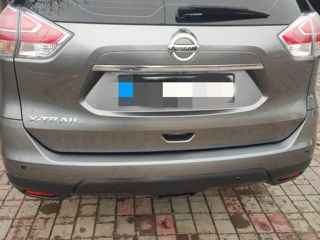 Nissan X-Trail foto 2