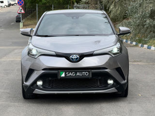 Toyota C-HR foto 3