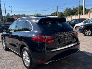 Porsche Cayenne foto 6