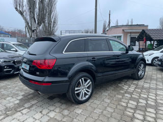 Audi Q7 foto 3