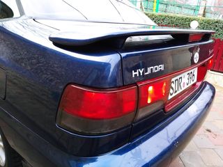 Hyundai S-Coupe foto 6