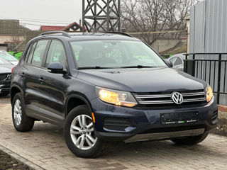 Volkswagen Tiguan foto 2