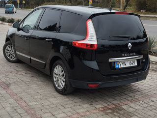 Renault Grand Scenic foto 6