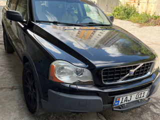 Volvo XC90 foto 1