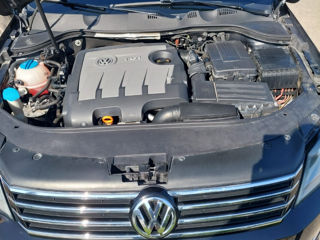 Volkswagen Passat foto 9