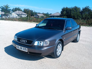 Audi A6 foto 1