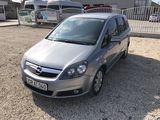 Opel Zafira foto 8