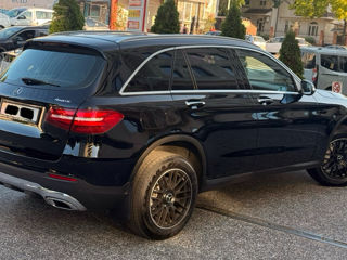 Mercedes GLC foto 5