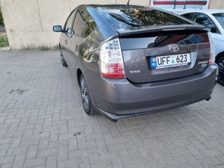 Toyota Prius foto 9