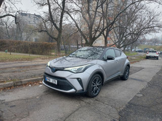 Toyota C-HR foto 10