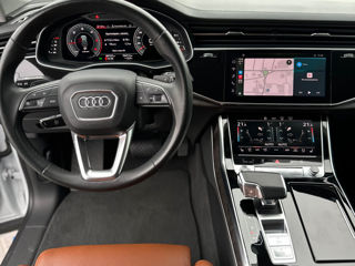 Audi Q8 foto 9