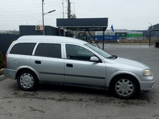 Opel Astra foto 2