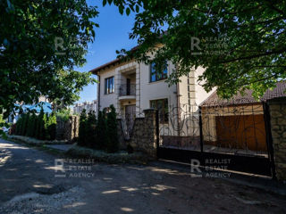 Vânzare, casă, 2 nivele, 4 camere, strada Basarabilor, Buiucani
