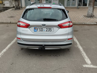 Ford Mondeo foto 5