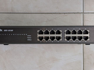 16-Port 10/100Mbps Unmanaged Desktop Switch D-Link DES-1016D